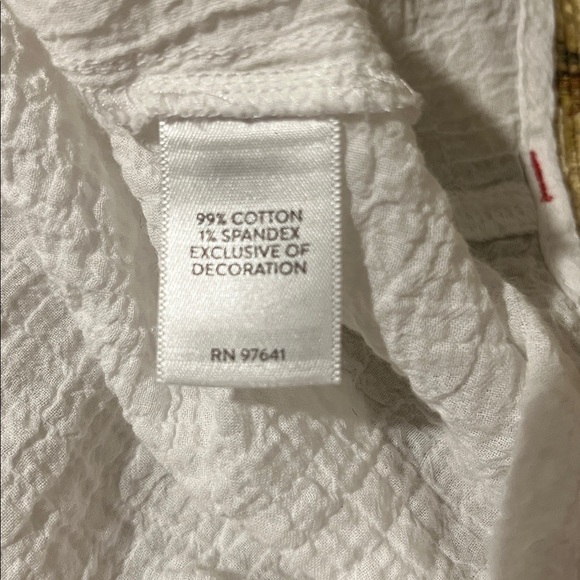 J Jill cotton top size m petite with embroidery - Picture 5 of 8